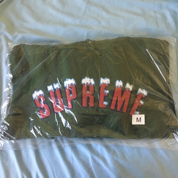 New Icy Arc Supreme Hoodie - Picture 2 of 5